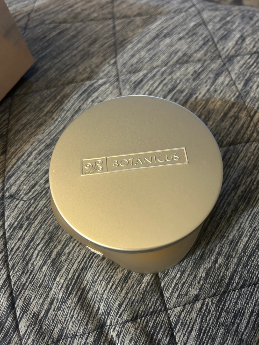 New Botanicus candle in Linden scent - Picture 5 of 9